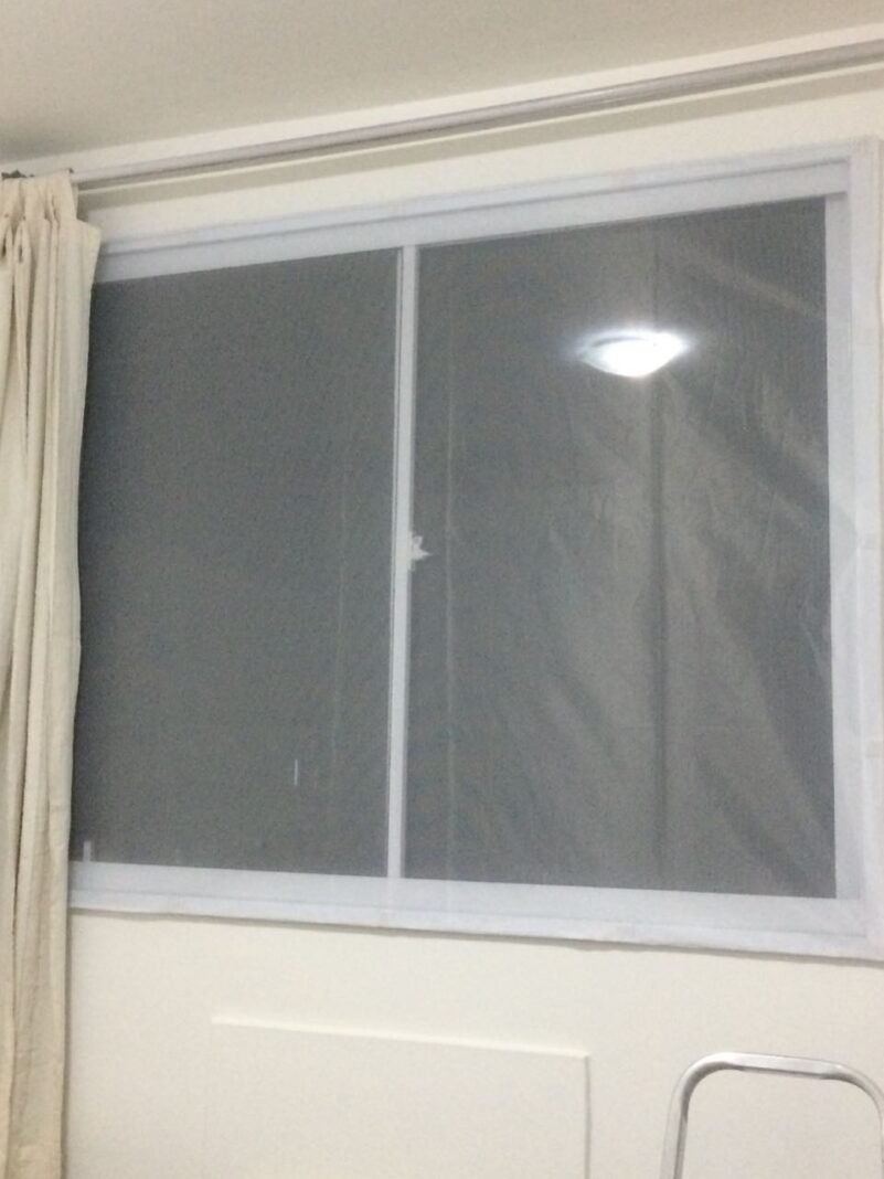 Tela Mosquiteira com Velcro para Janela 3 peças - Imagem 2