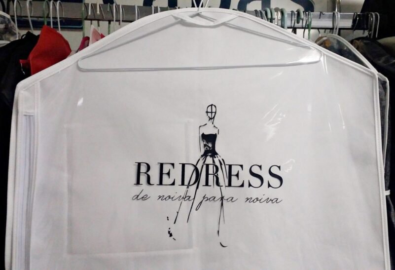Capa Personalizada Para Vestido (10 peças) - Imagem 40