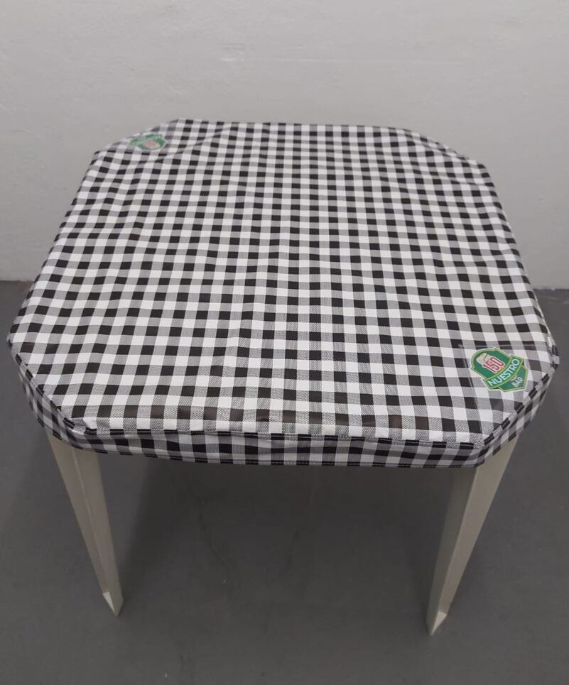 Capa Para Mesa de Bar, Restaurante e Quiosque (5 pçs) - Imagem 9