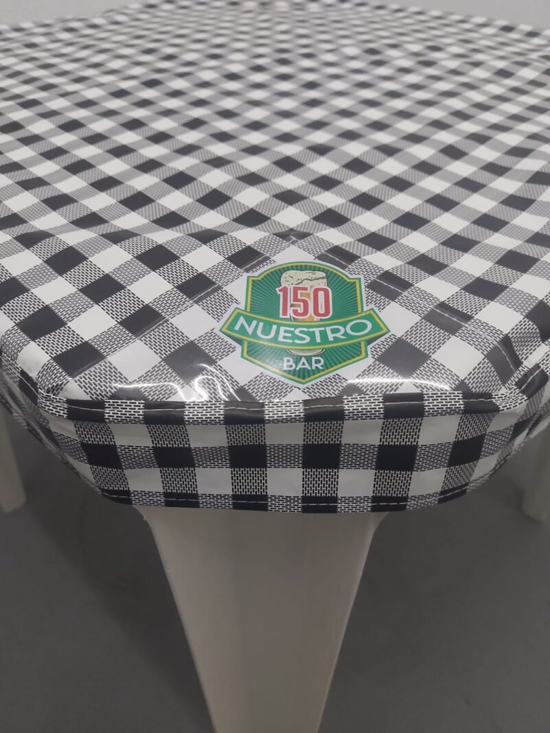 Capa Para Mesa de Bar, Restaurante e Quiosque (5 pçs) - Imagem 16