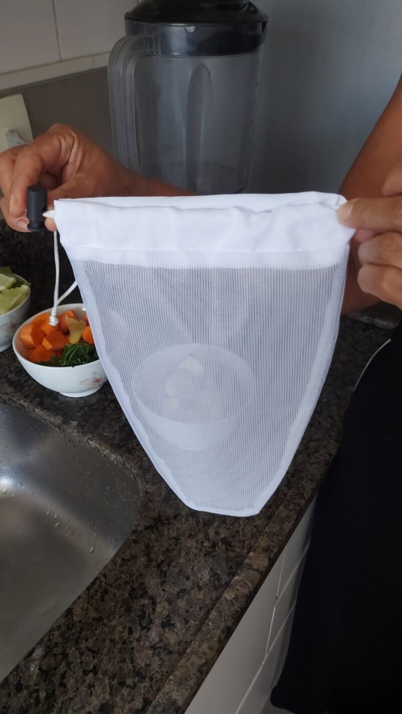 Coador Tecido Voal Para Suco Verde, Leites, Queijo - Imagem 3
